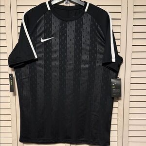 Nike Men's Black Dri-FIT Shirt